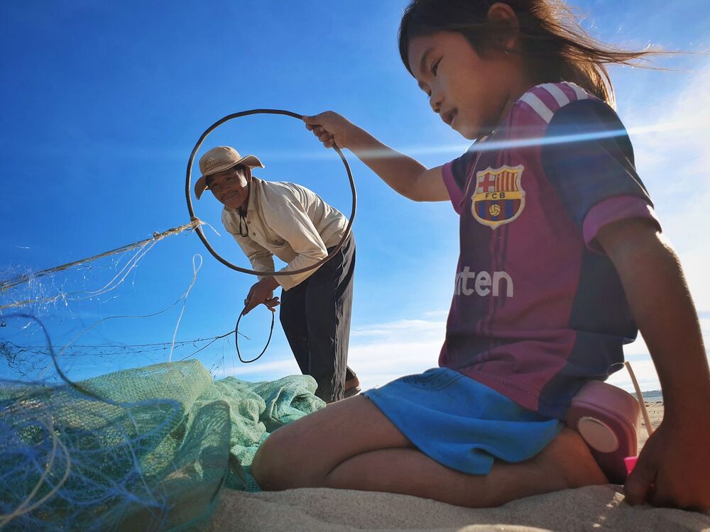 Fishing (3)