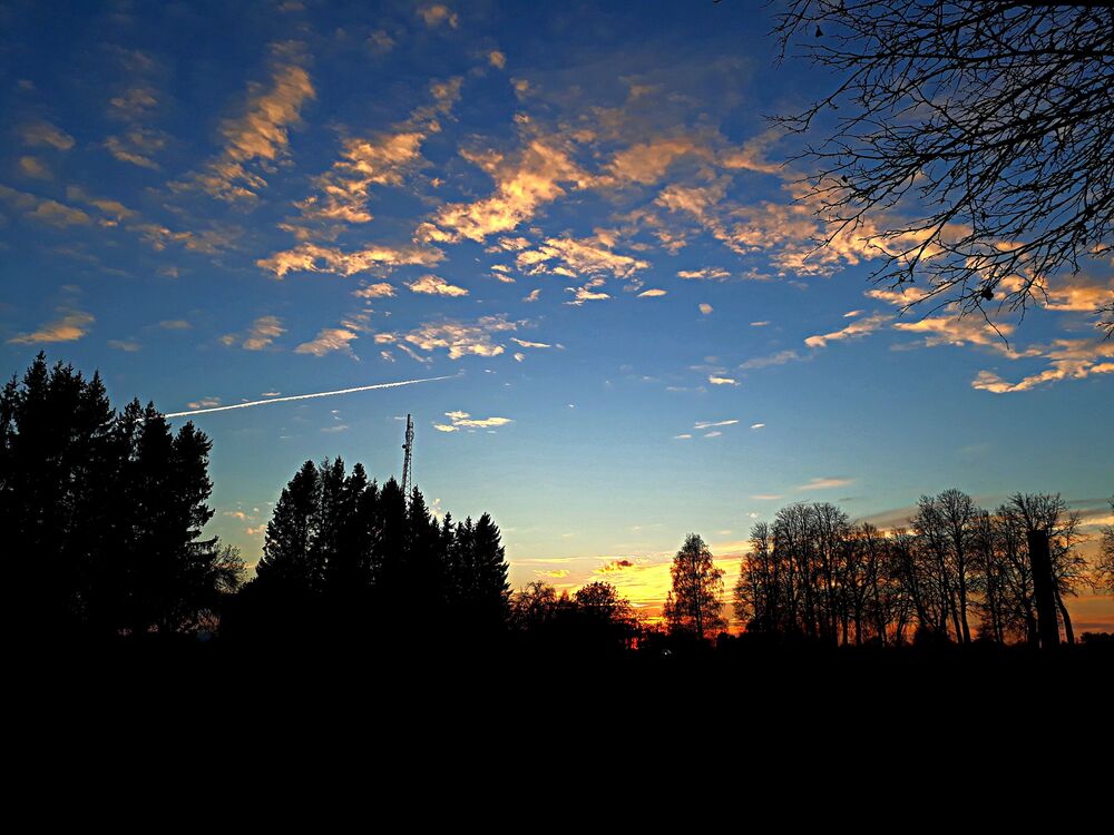 The magic of the sun in the sky (4)