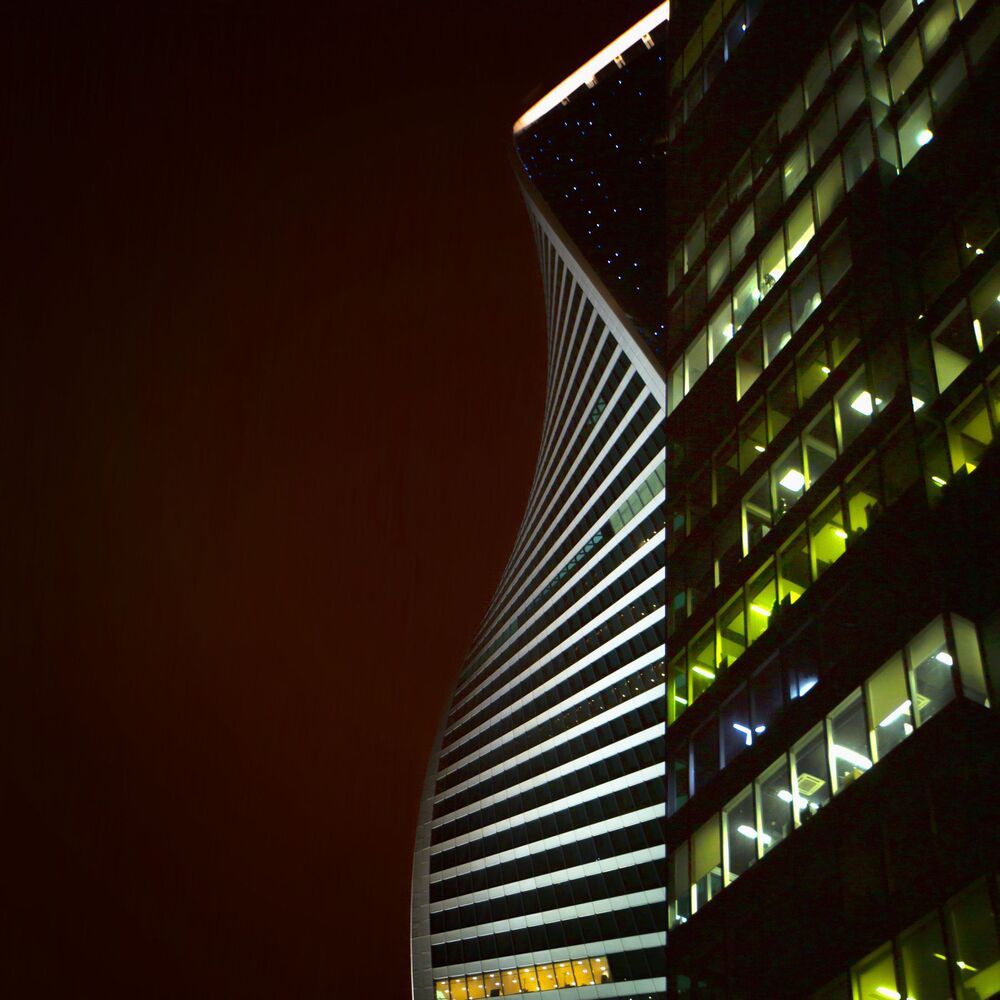 moscow never sleeps (2)