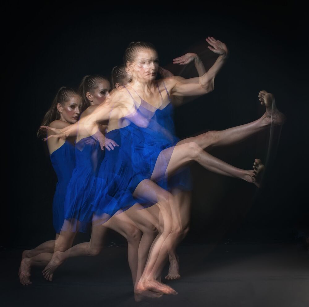 Slow motions captured with multiple strobes (9)