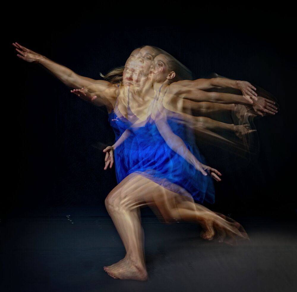 Slow motions captured with multiple strobes (7)