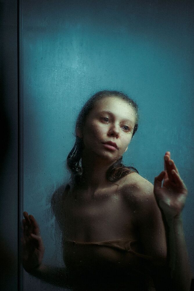 Cold water. Self Portraits. (8)