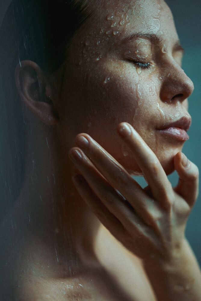 Cold water. Self Portraits. (9)