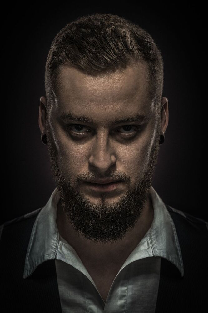 Portrait #19 (4)