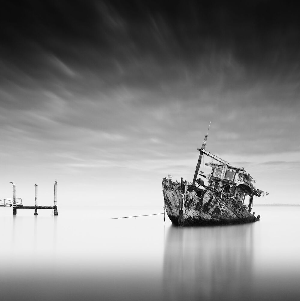 Timeless tale of a ship (3)