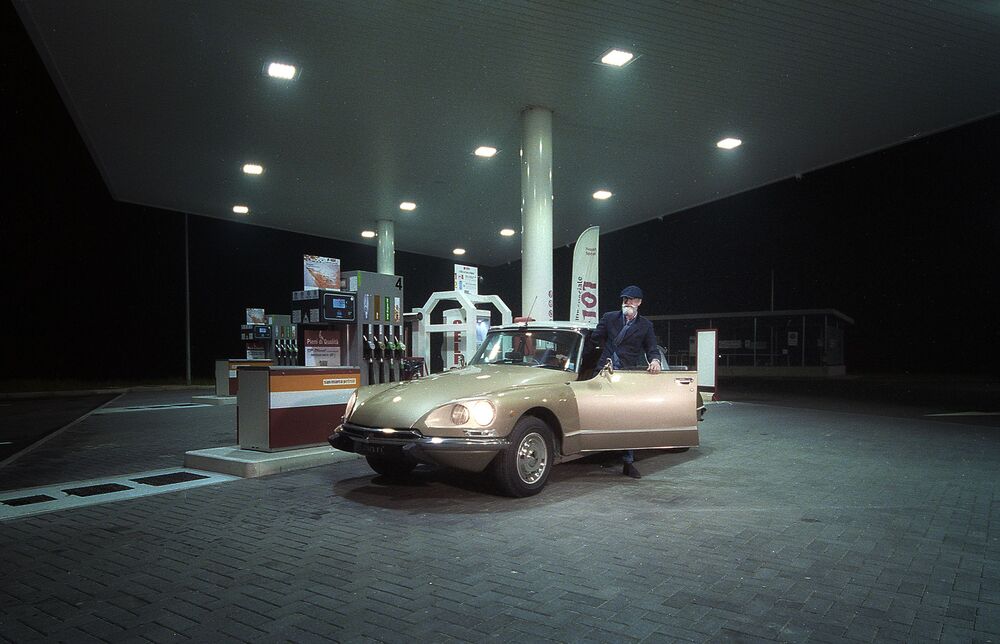 At the gas station (3)