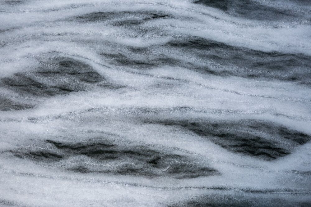 One lake, different ice. (3)