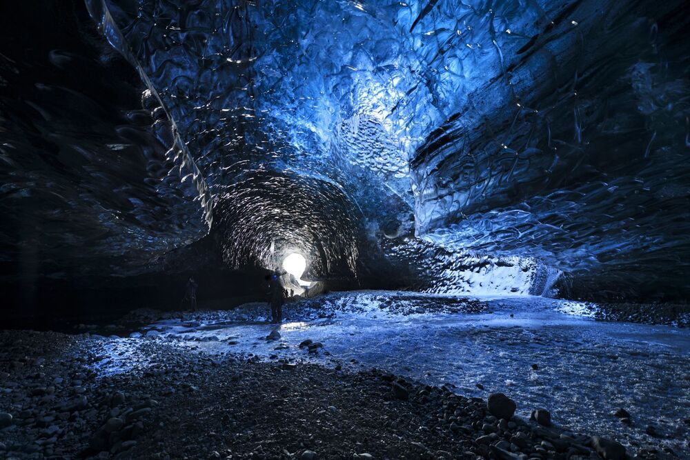 Beauty and Vicissitudes - Ice cave (4)