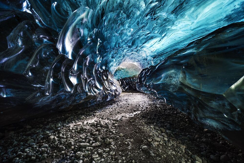 Beauty and Vicissitudes - Ice cave (8)