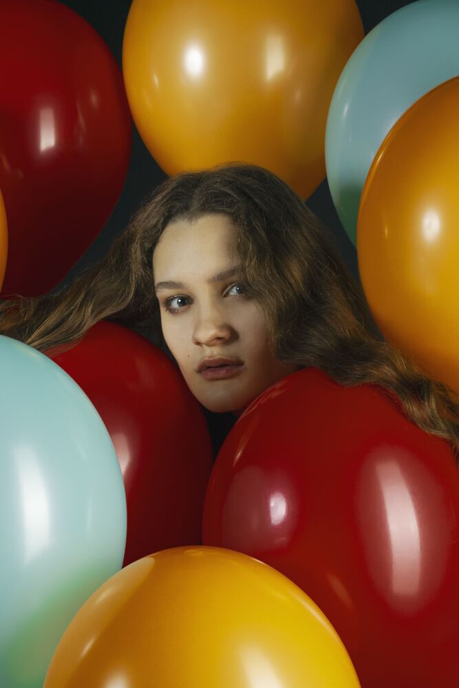 girl with balls. (2)