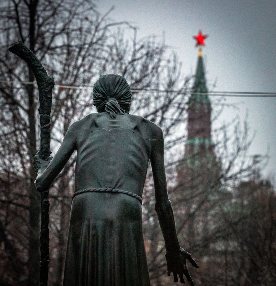 "Пороки" с видом на Кремль (5)