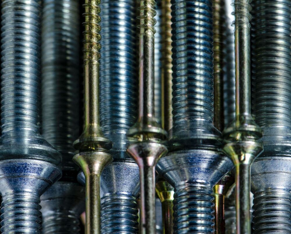 screws (5)