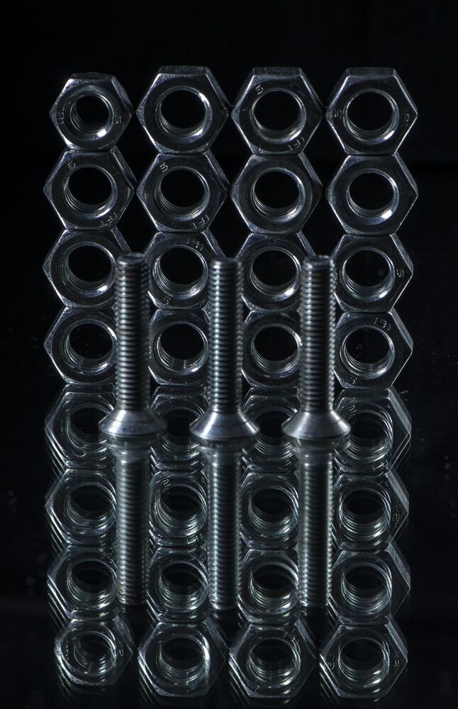 screws (7)