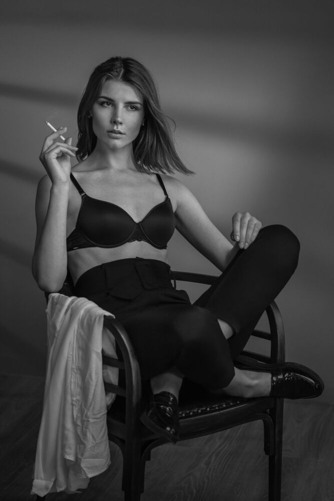 Pensive girl (3)