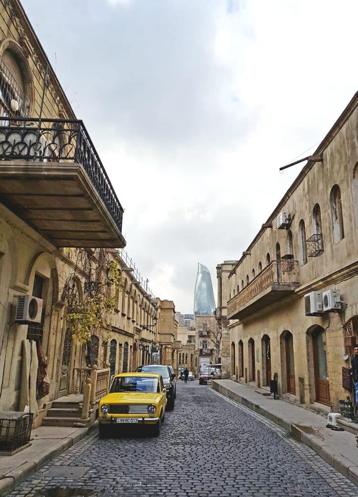 Баку в контрастах (9)