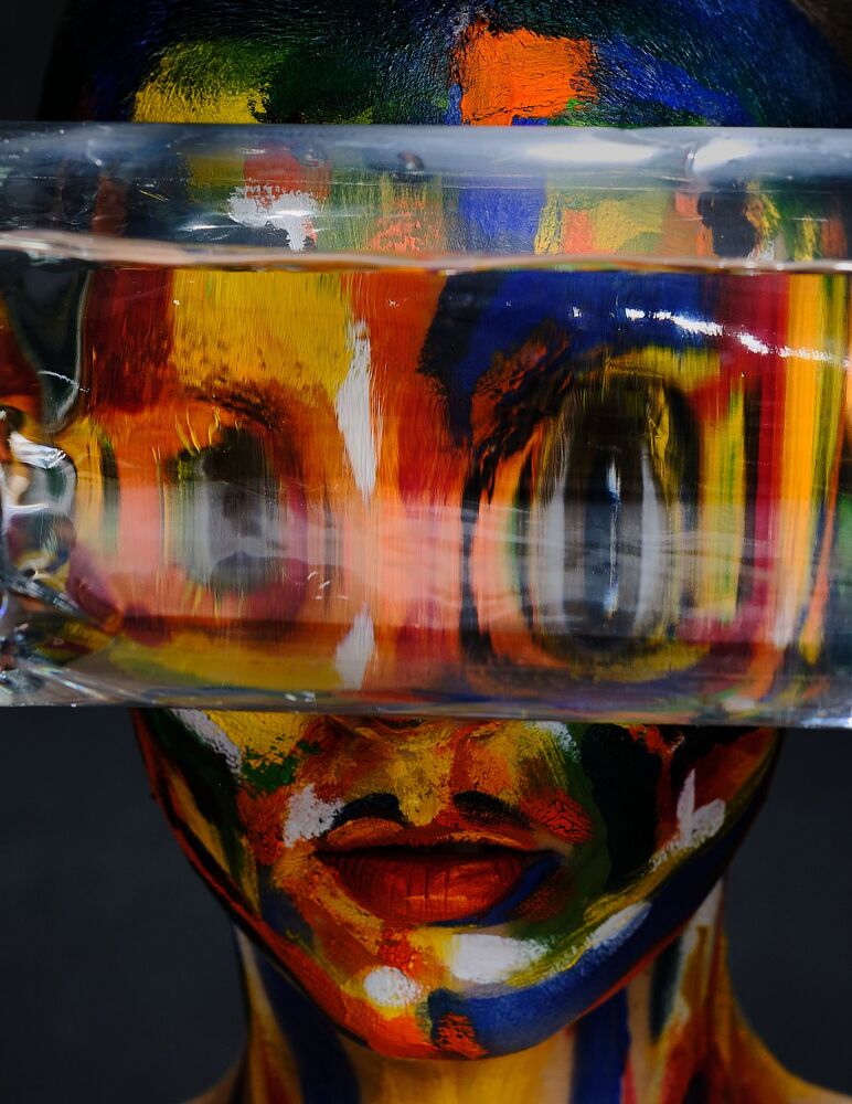 Expression of color (4)