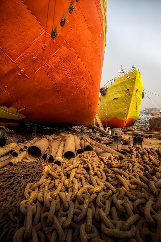 Shipyard Workers (2)