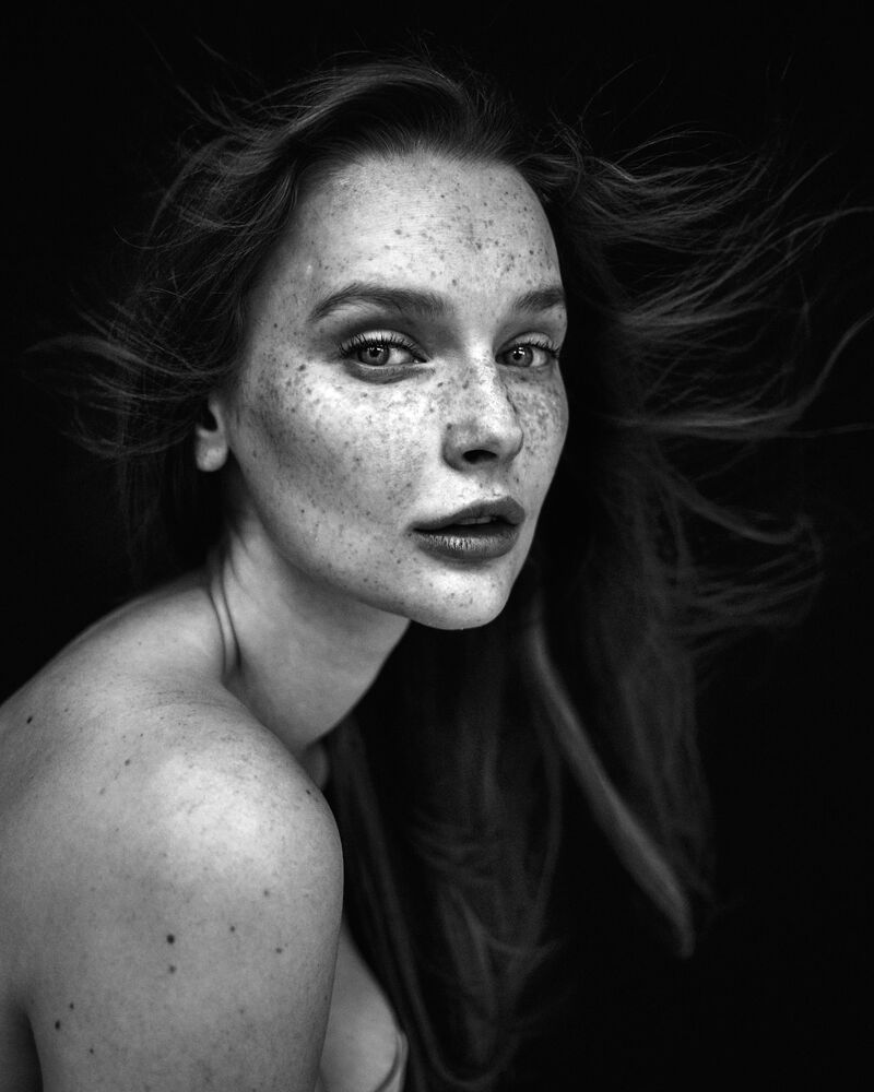 Portraits of Justyna. (5)