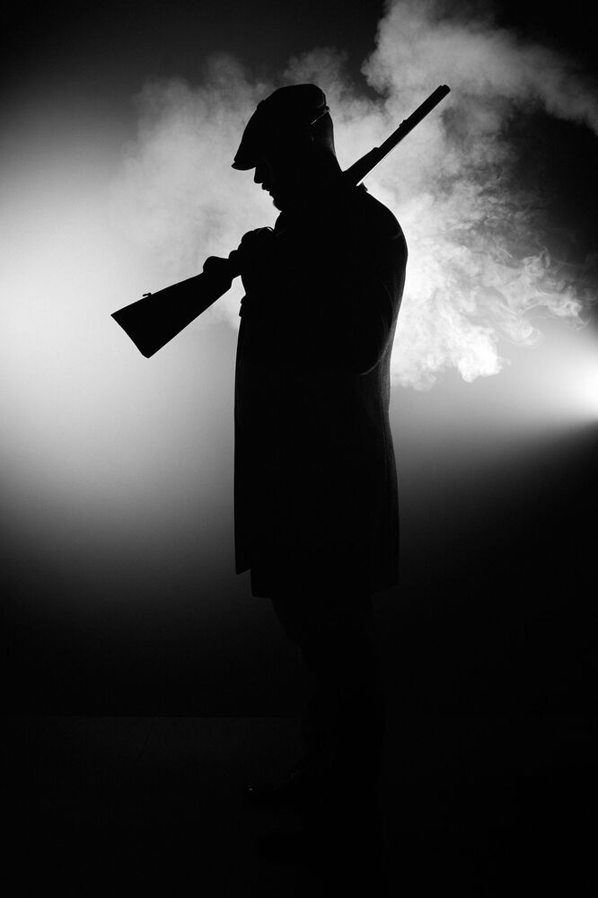 THE NOIR HERO (9)