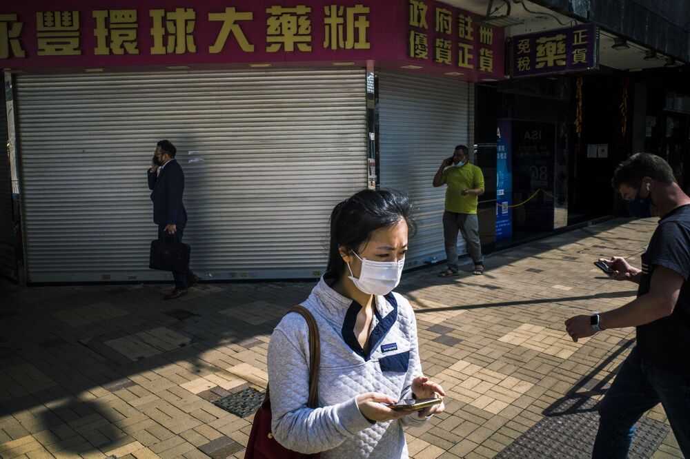In the era of masks (4)