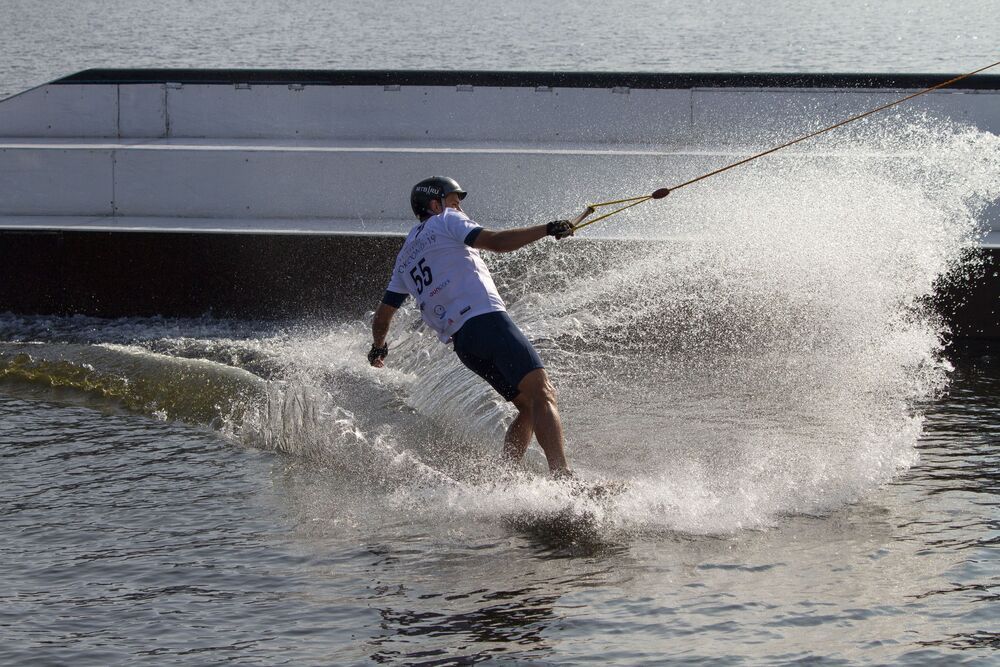 Wakeskating (8)