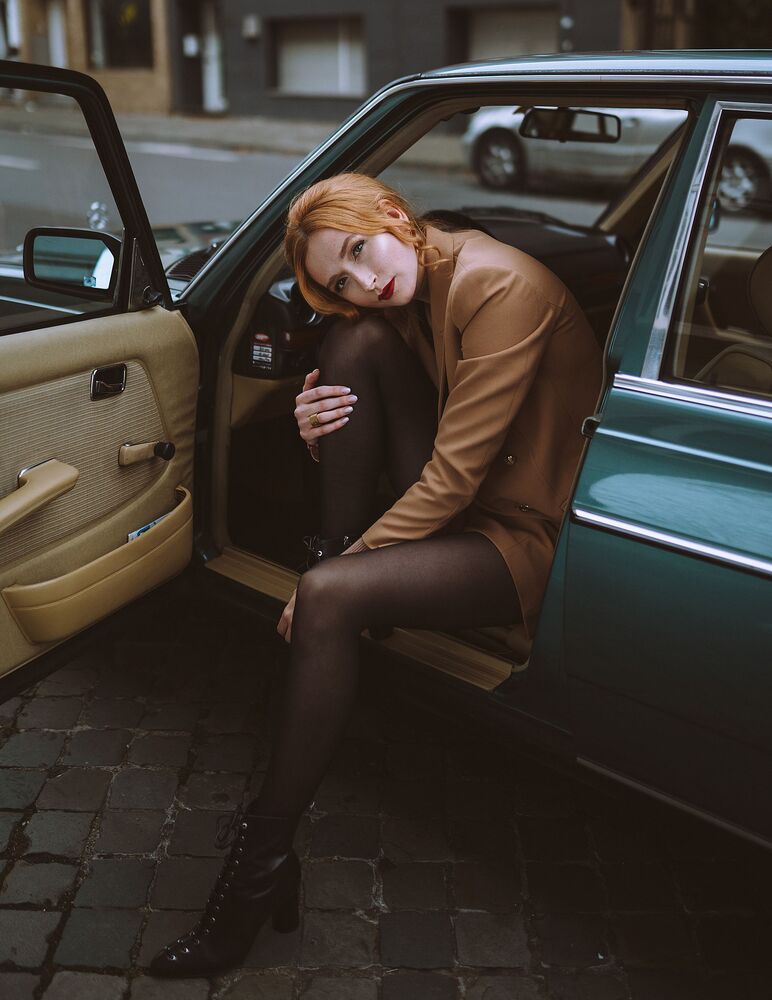 Girl with a car (8)