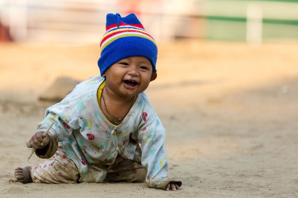Happy Burmese childhood (6)