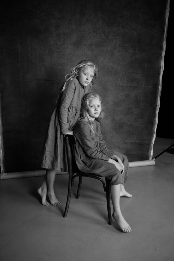 Twins (7)