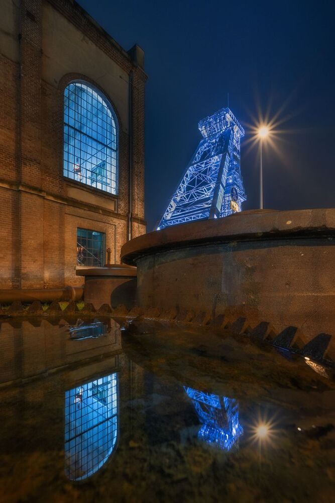 LIGHTS OF THE INDUSTRY (4)
