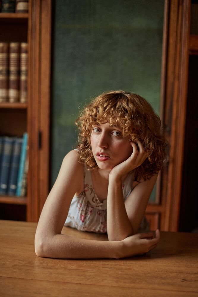 Martina at the library (11)