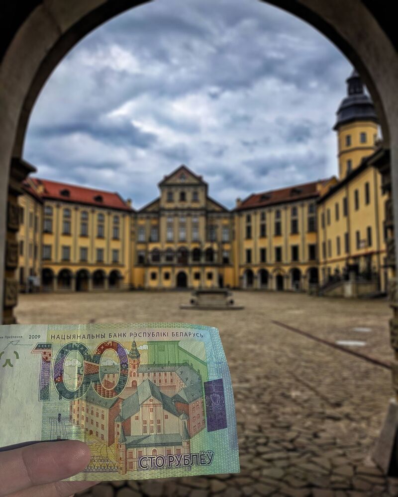 Money trip (2)