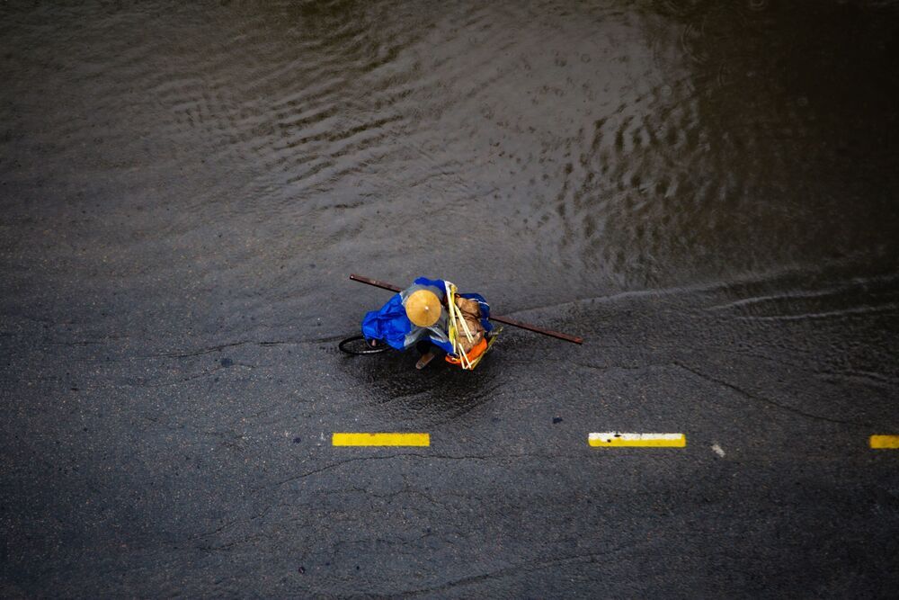 Floods in Saigon (8)