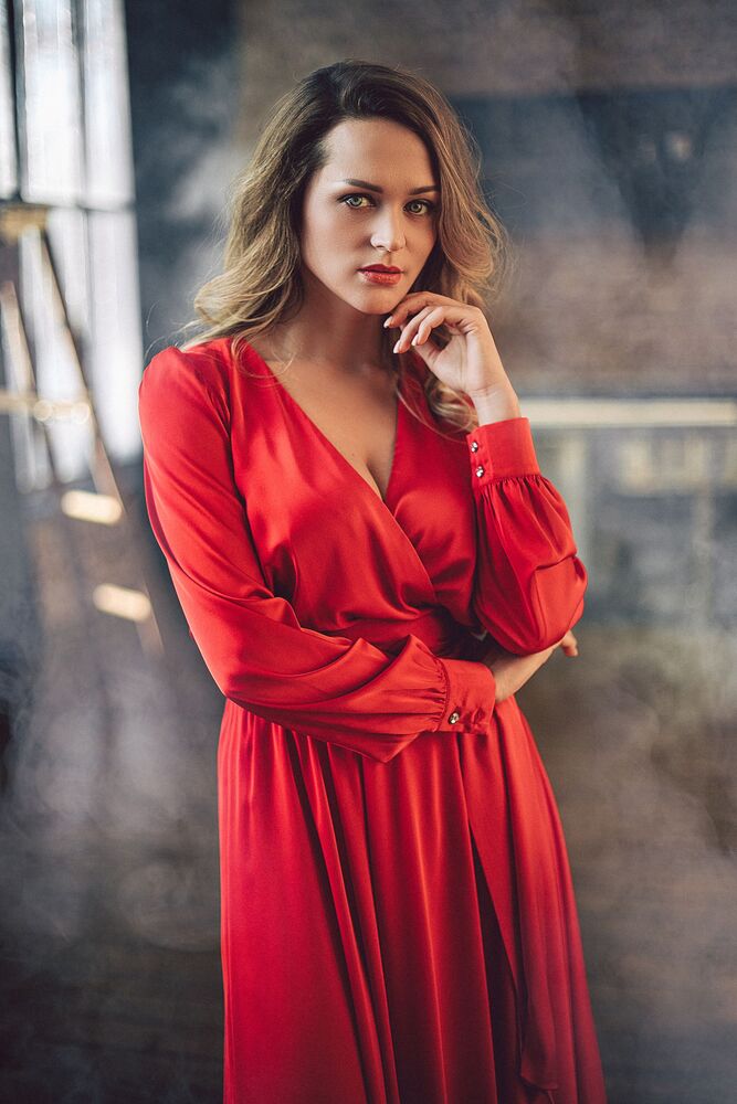 Lady in Red (2)