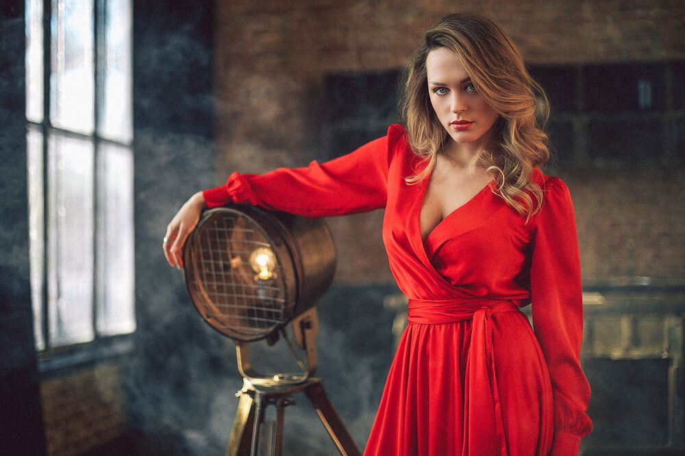 Lady in Red (9)
