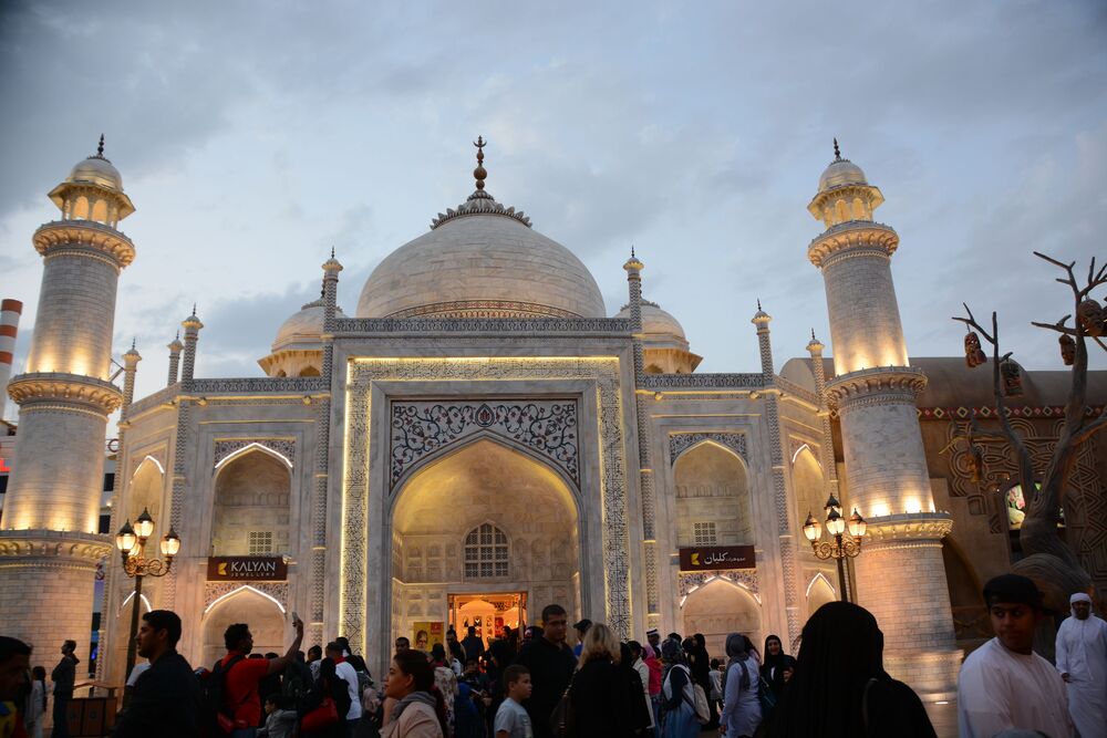 Global village (6)
