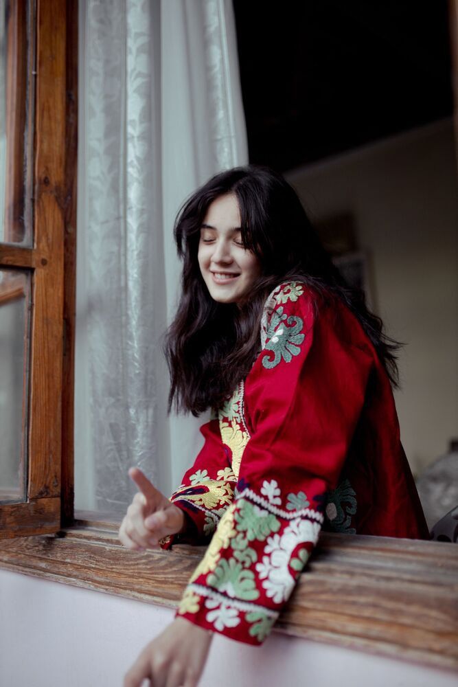 Latifa (4)