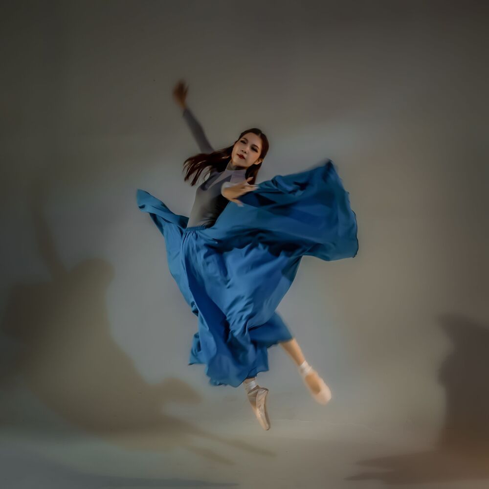 Young dancer. (5)