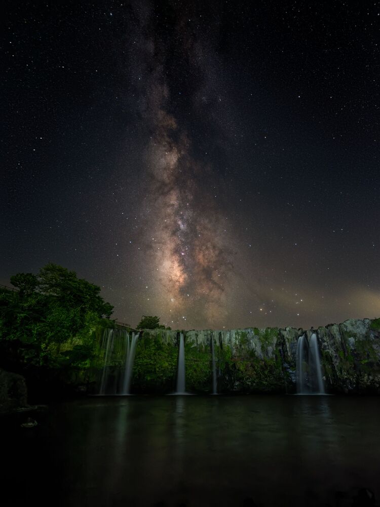 Starscape of Kyushu in Japan (9)