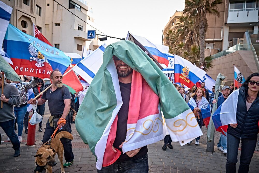 Tel Aviv. Support to Russia. (5)