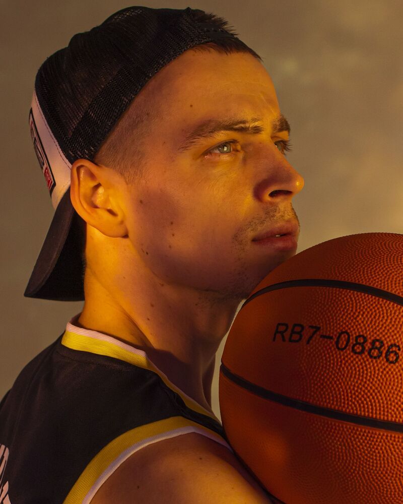 ATHLETE'S DREAMS (4)