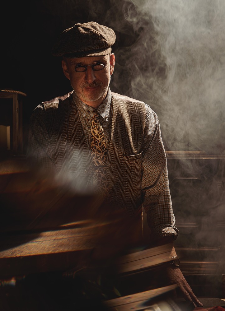 Leather craftsman (3)