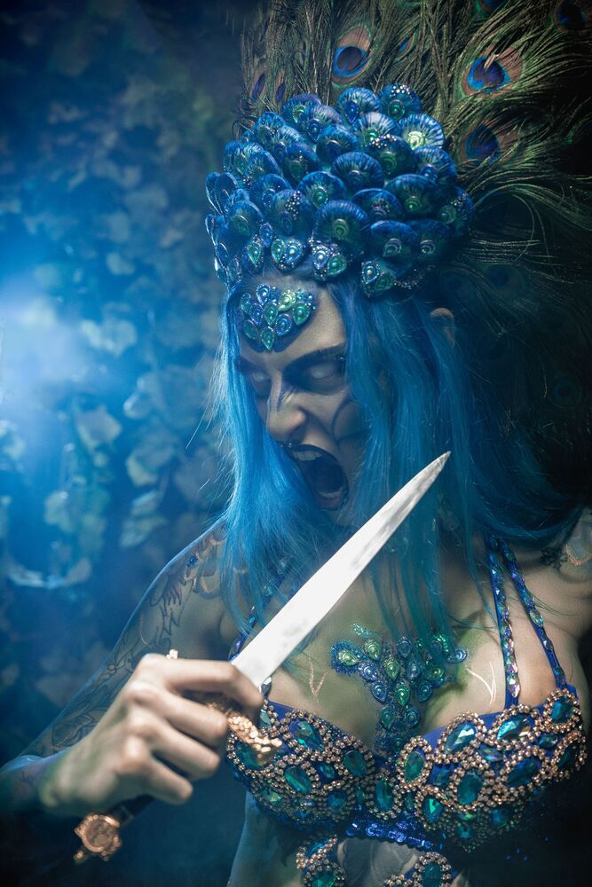 Peacock Queen (3)