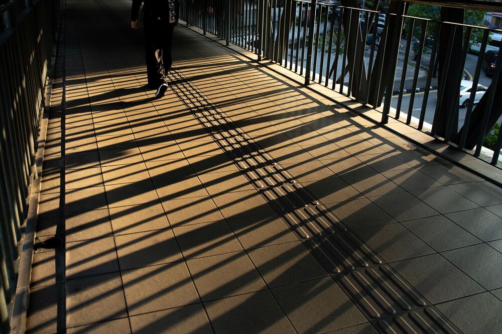 Light and Shadows (4)