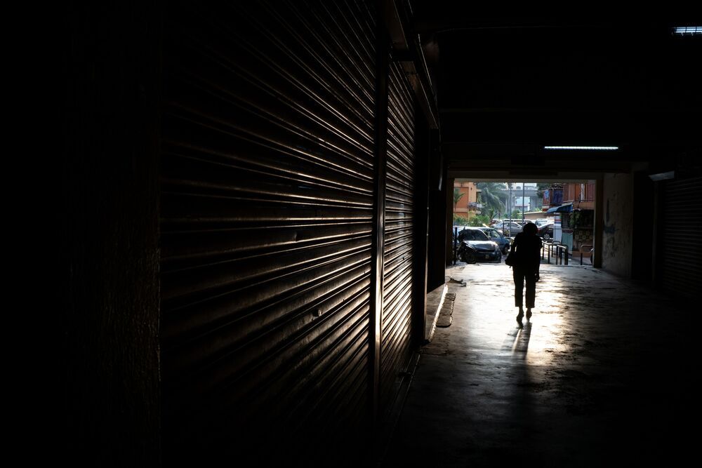 Light and Shadows (6)