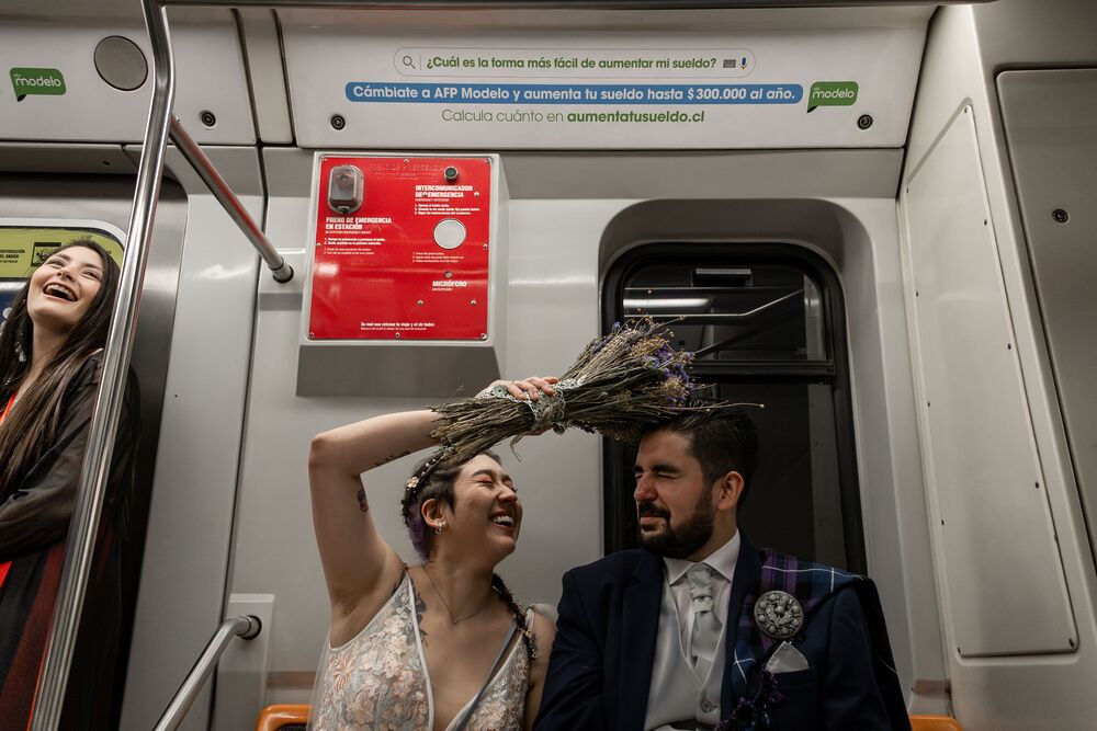 Colorful: Subway Wedding Session (9)