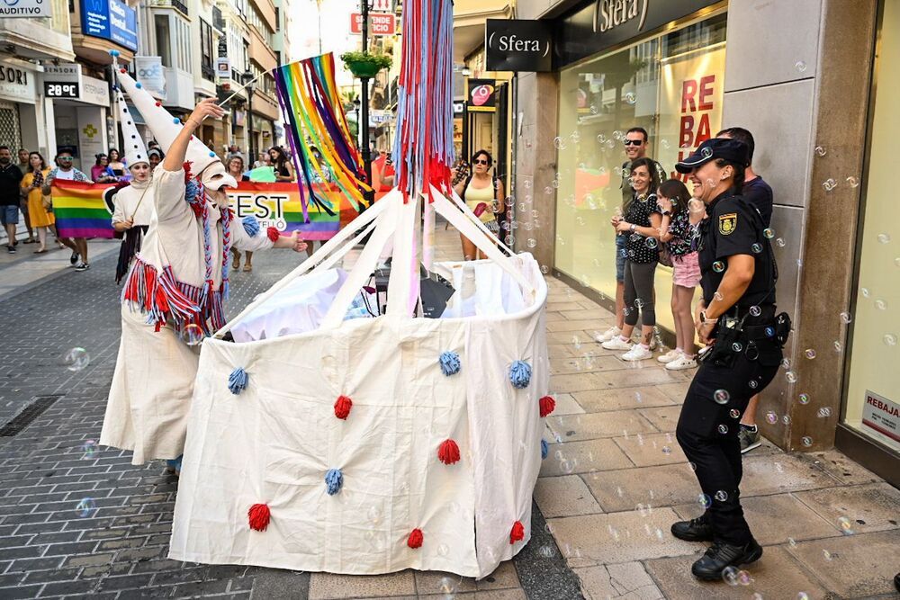 Desfila del día del orgullo (8)