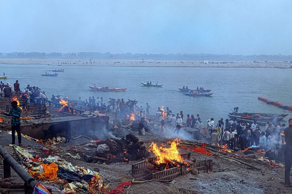 LIFE OF SAINTS IN VARANASI (7)