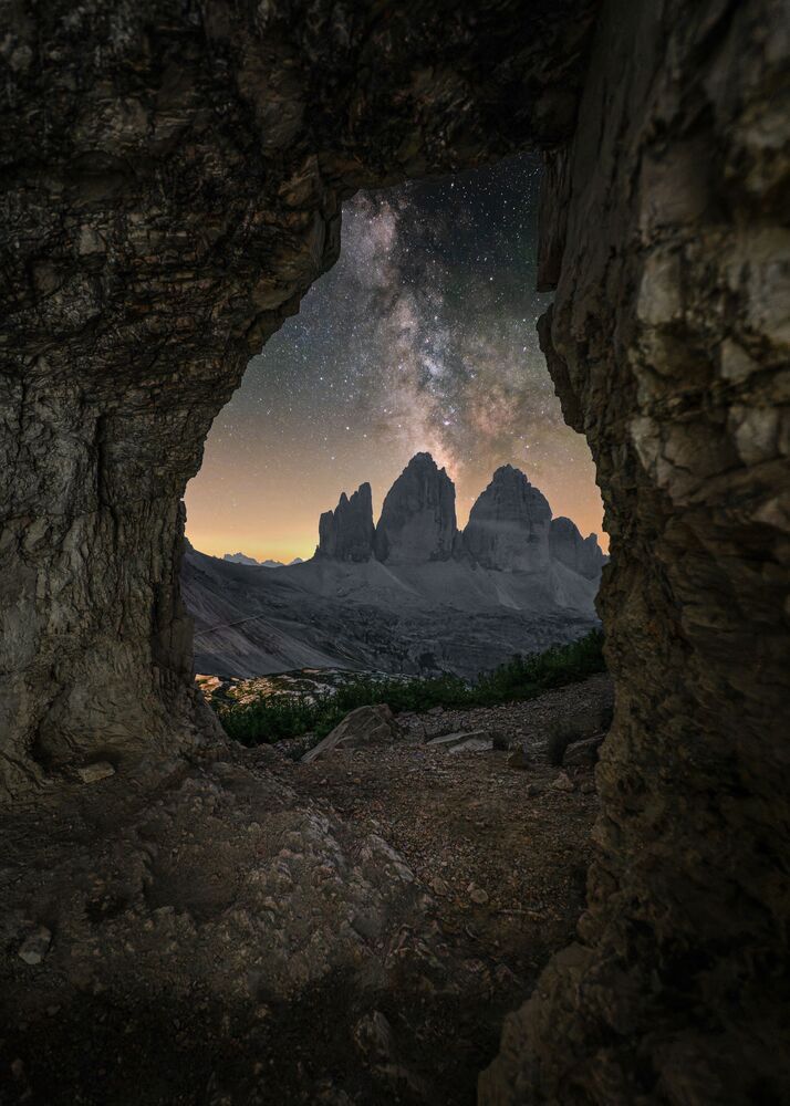 The Three Peaks of Lavaredo and its caves. Три вершины Лаваредо и его пещеры. (2)