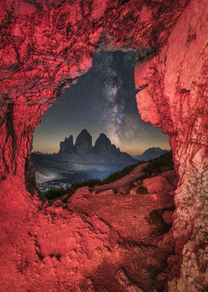 The Three Peaks of Lavaredo and its caves. Три вершины Лаваредо и его пещеры. (5)