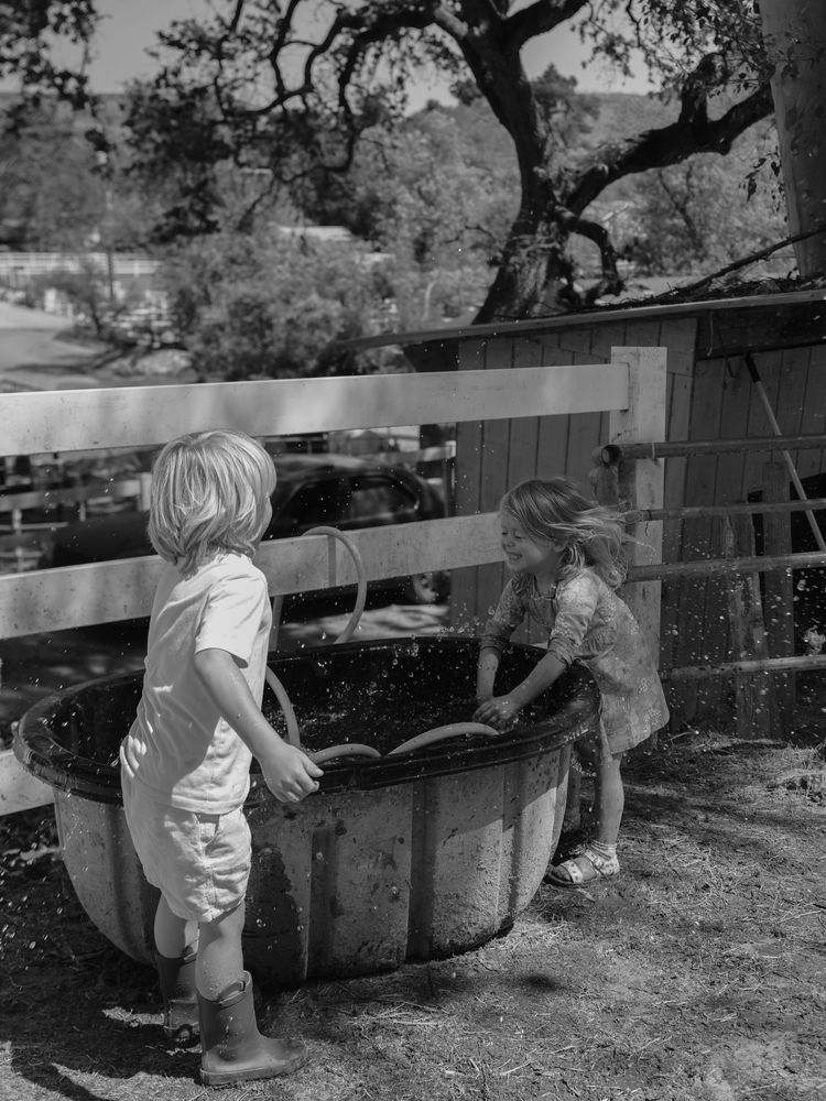 Carefree childhood (9)